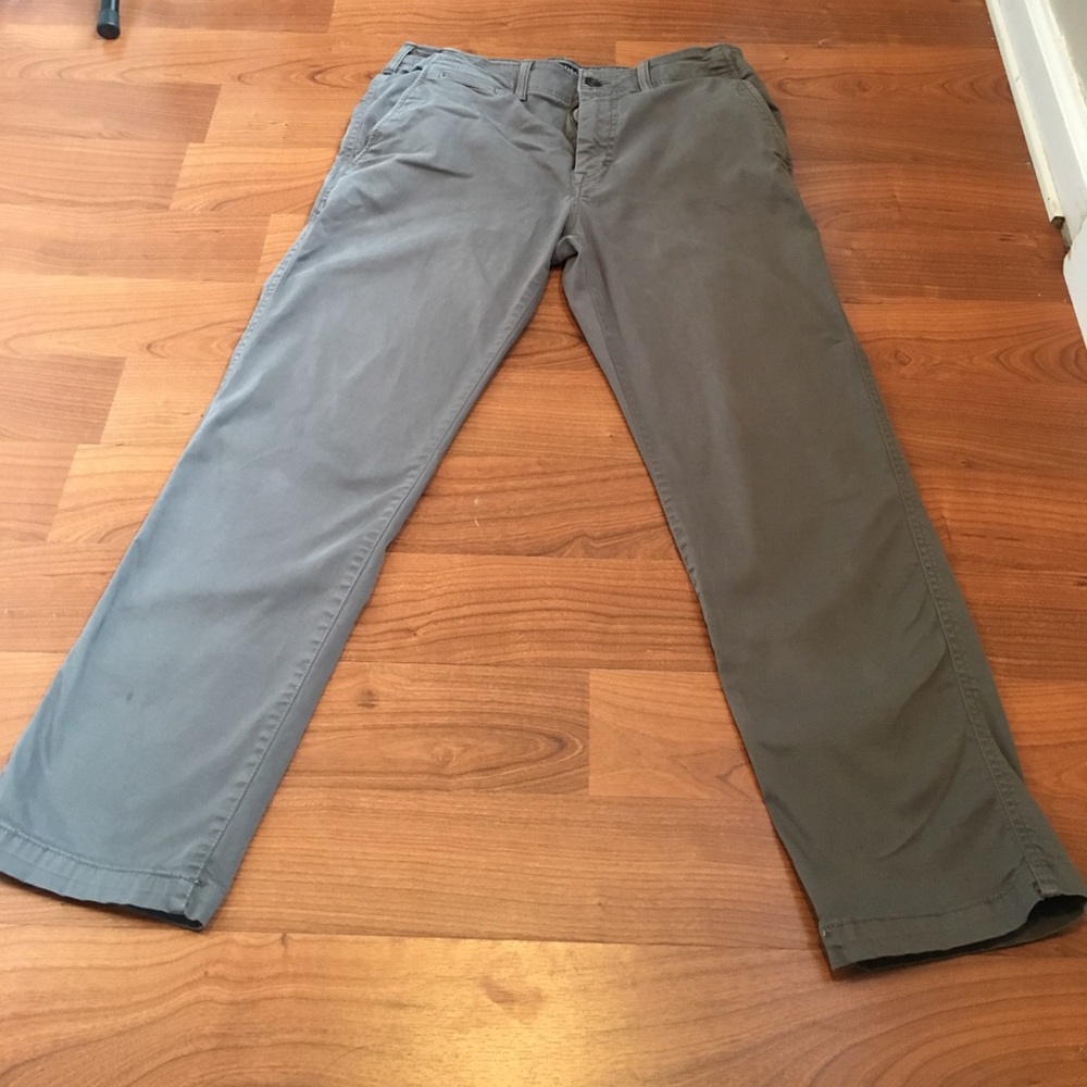 American Eagle Straight Fit Pants (31 x 30)